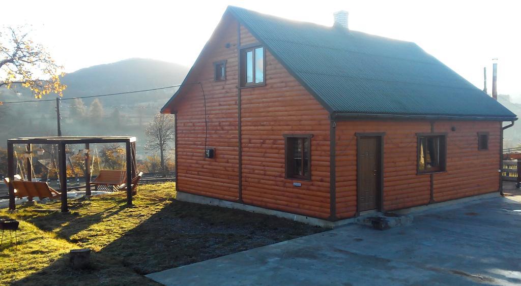 Cottage Ozerniy Mezőhát Kültér fotó